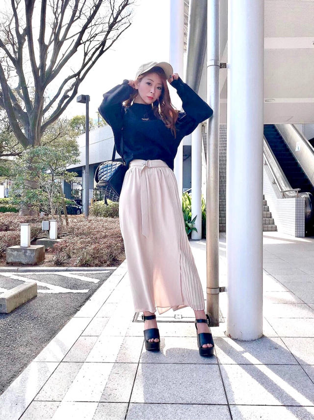 スカート見えの技ありワイドパンツ♡♡なつみ