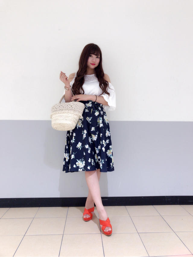 花柄特集①ふんわりミモレ丈スカートで女性らしく♡なつみ