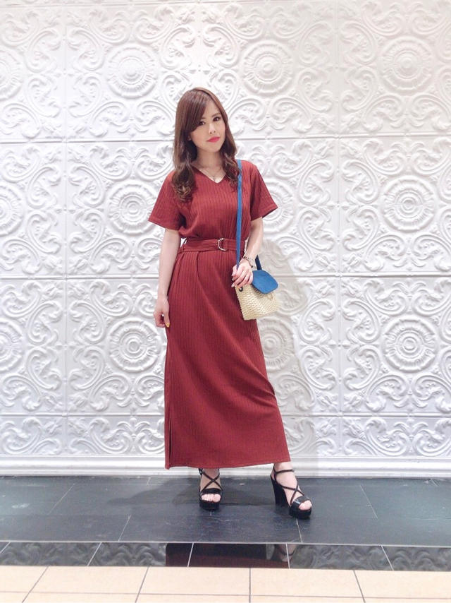 縦ラインをスッキリ綺麗に♡リブカットワンピース♡ゆか