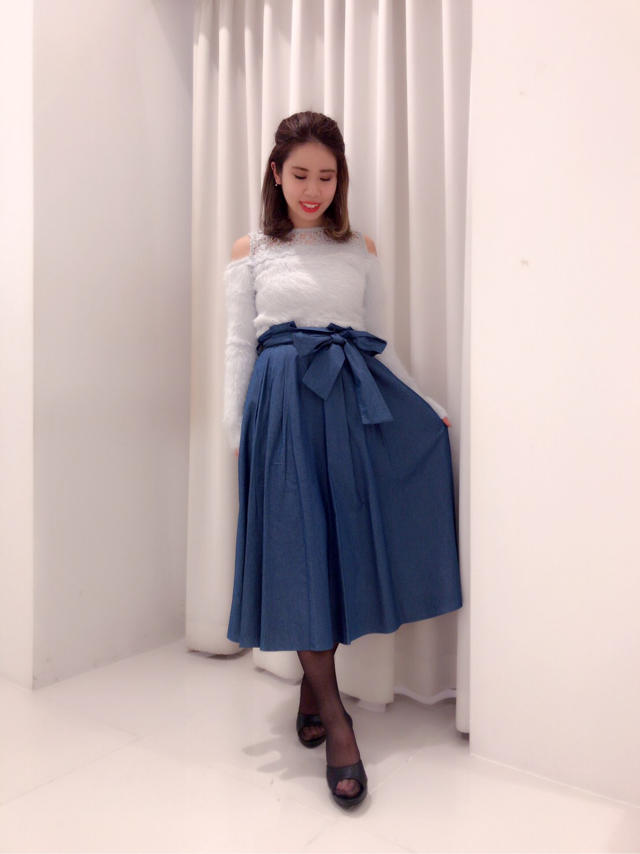 肩見せで着やせ効果が♡レースシャギーknit♡かなこ
