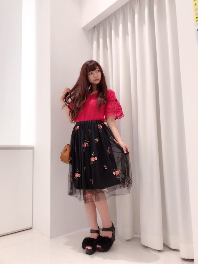レースで女の子らしく♡なつみ