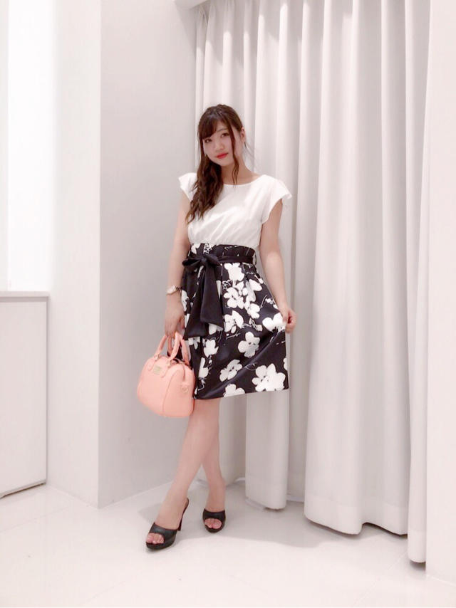 花柄がキュート！デートにも♡なつみ