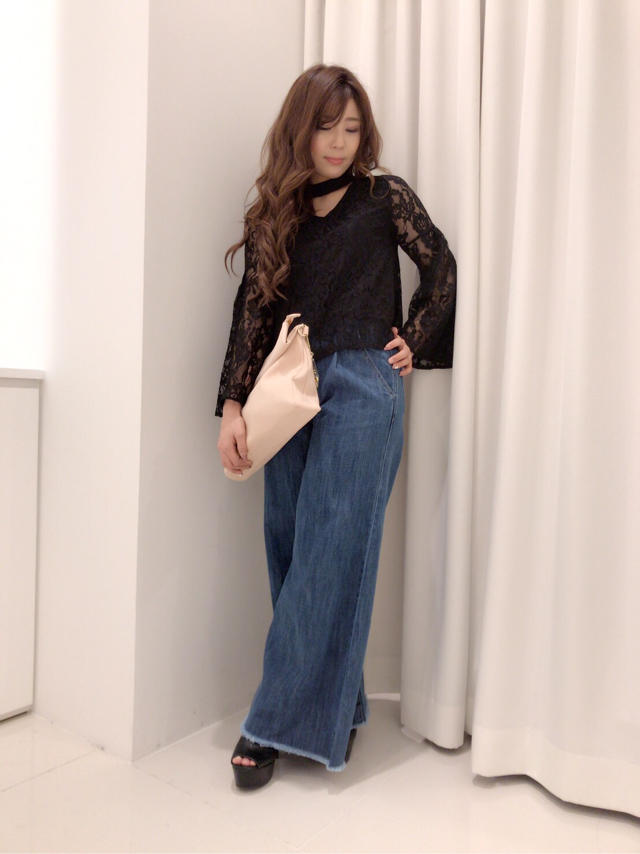 脚長効果に♡えり店長店頭コーデ♡かなこ