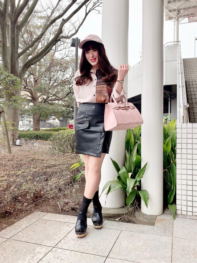 スカーフ柄シャツブラウス♡休館日♡かなこ
