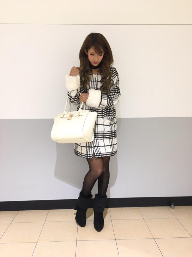 STAFF人気♥チェック柄ノーカラーコート♥