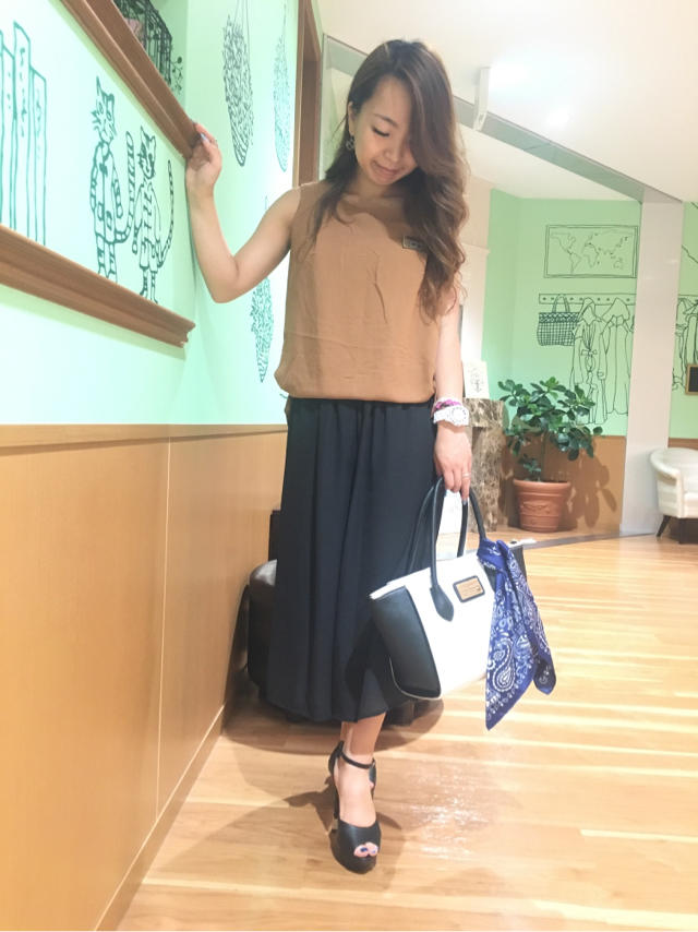 横縛りノースリーブシャツ