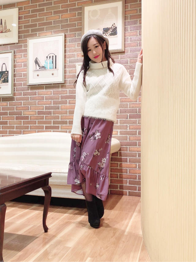 裾切り替えニットが再入荷♡♡♡りさ