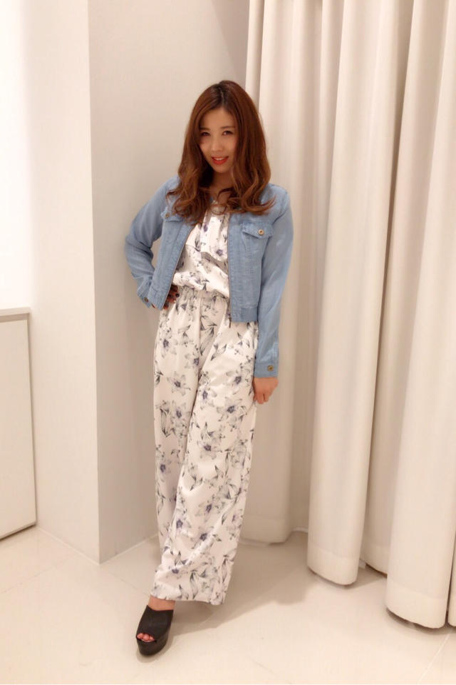 ♡新作ノーカラーデニムジャケット♡