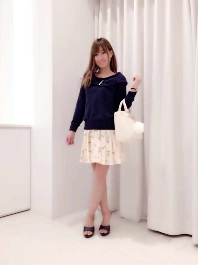 パールビーズ付き♡モコモコトップス♡ひなこ