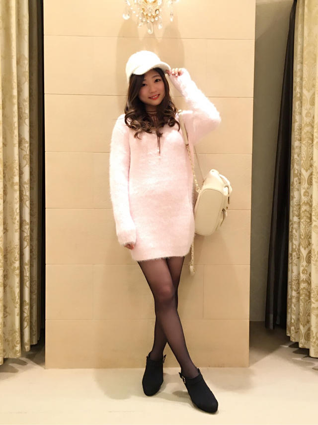 ふわふわ♡Vネックニットtops☆ なつみ