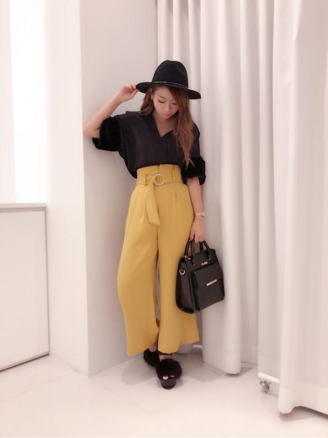袖ファー①スキッパーブラウス♥はるか