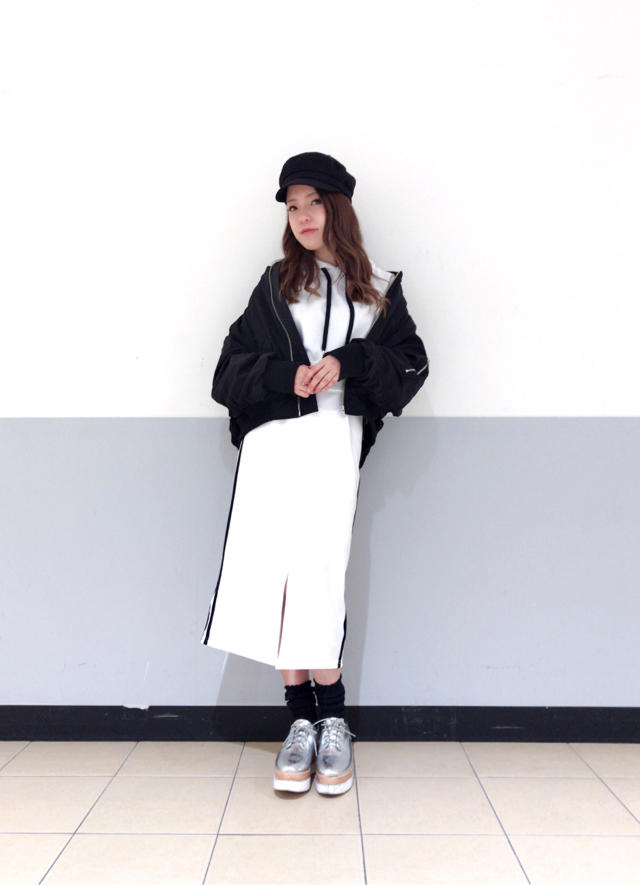 新作♡配色テープショートパーカー♡Rina