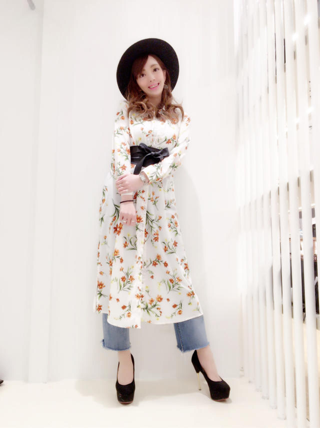お気に入り♡花柄ロングシャツ٩꒰｡•◡•｡꒱۶Chieko