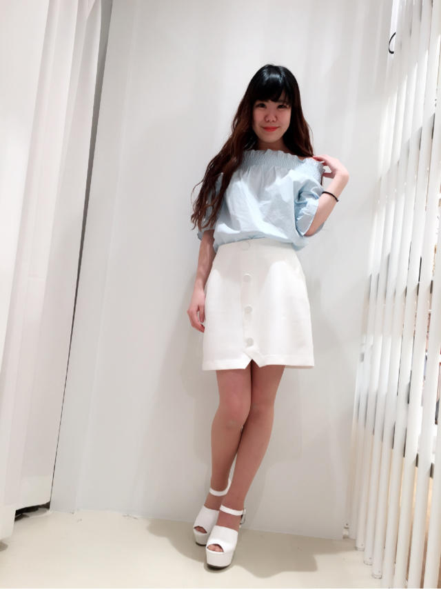 シャーリングオフショルブラウス♡ちほ