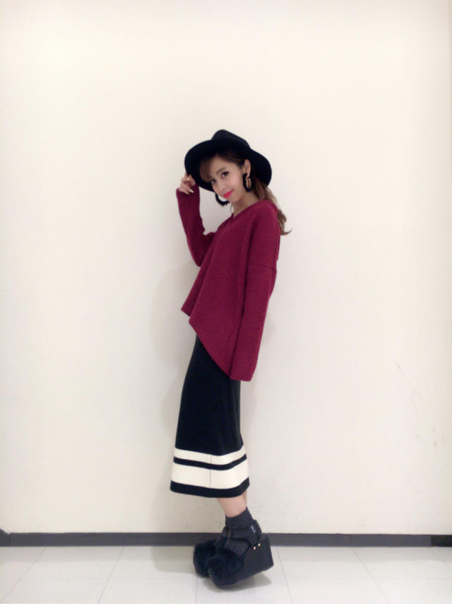 ライン入りニットタイトスカート♡みき