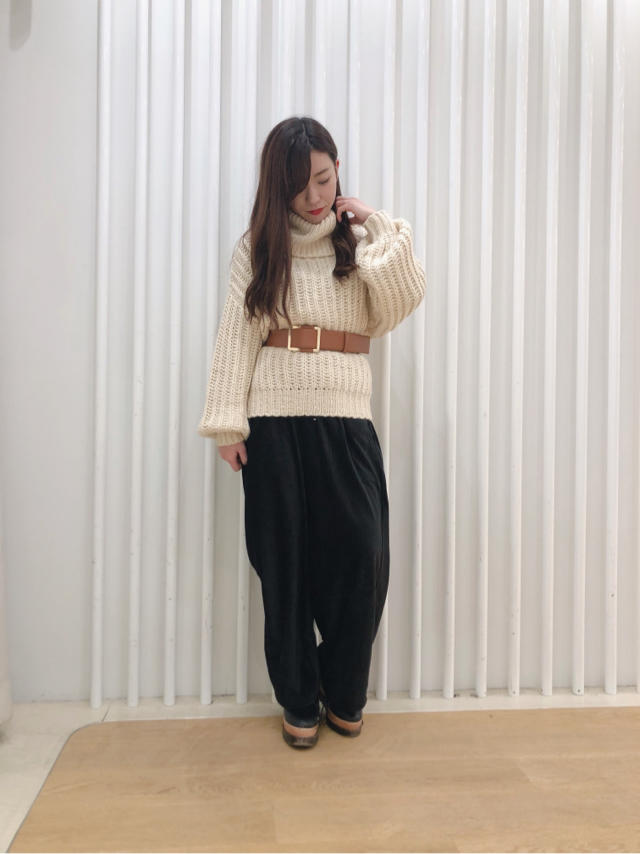 ロービングオフタートルニット♡