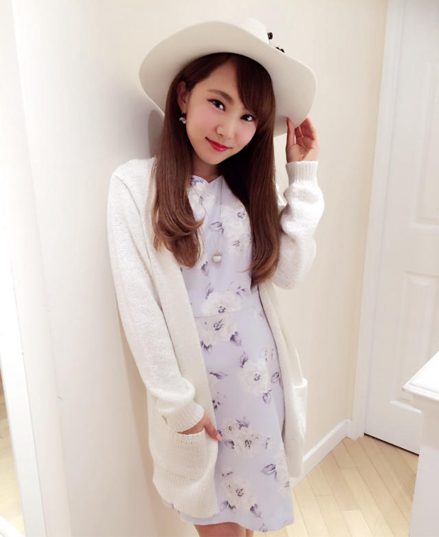 ロングカーデをプラスでゆるかわ♡
